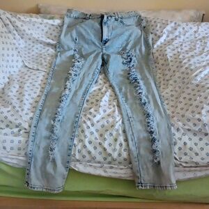 Jeans vibrant m.i.u🙂